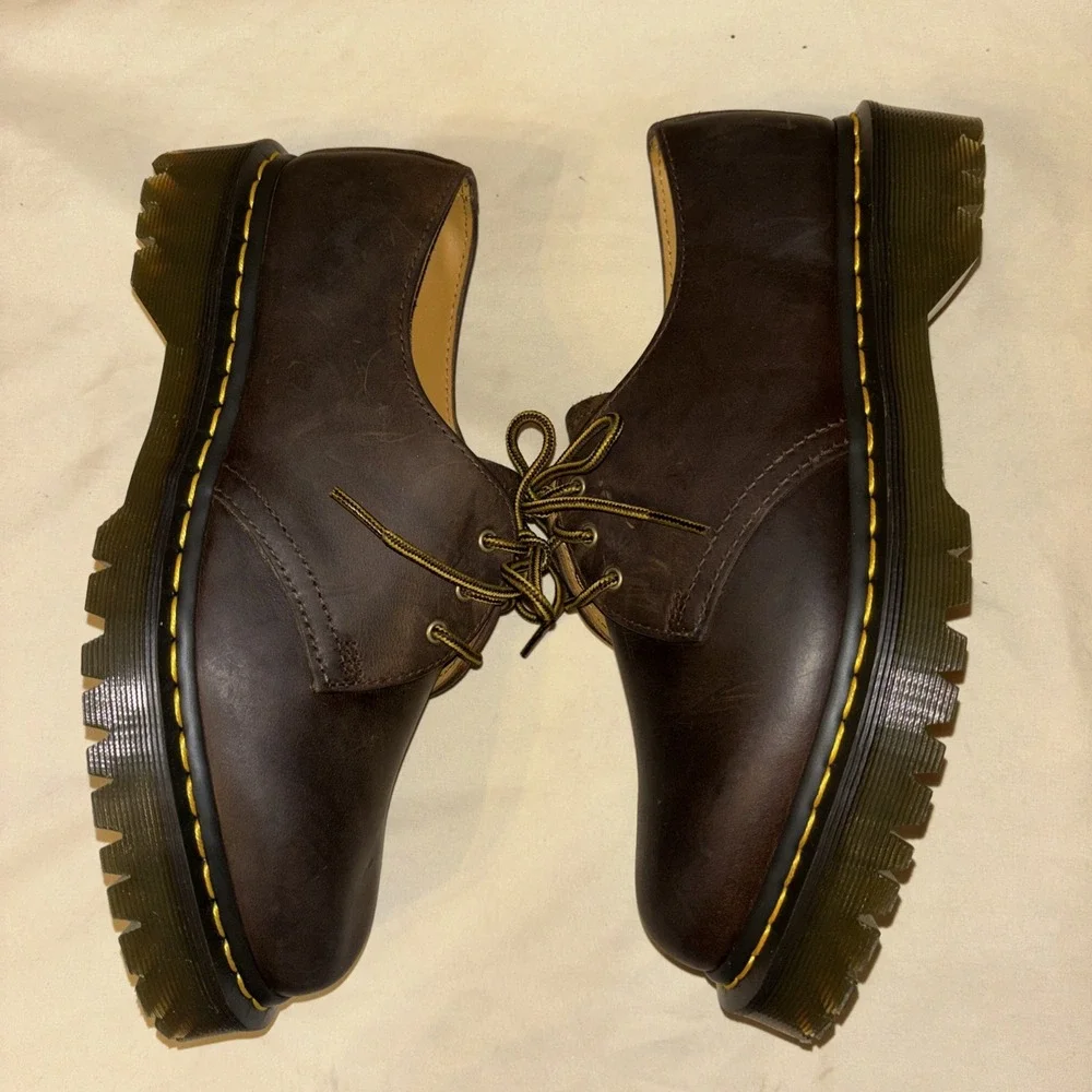 New Dr. Martens 1461 Crazy Horse Women 10 Men 9 Leather Oxford Shoes Brown $160